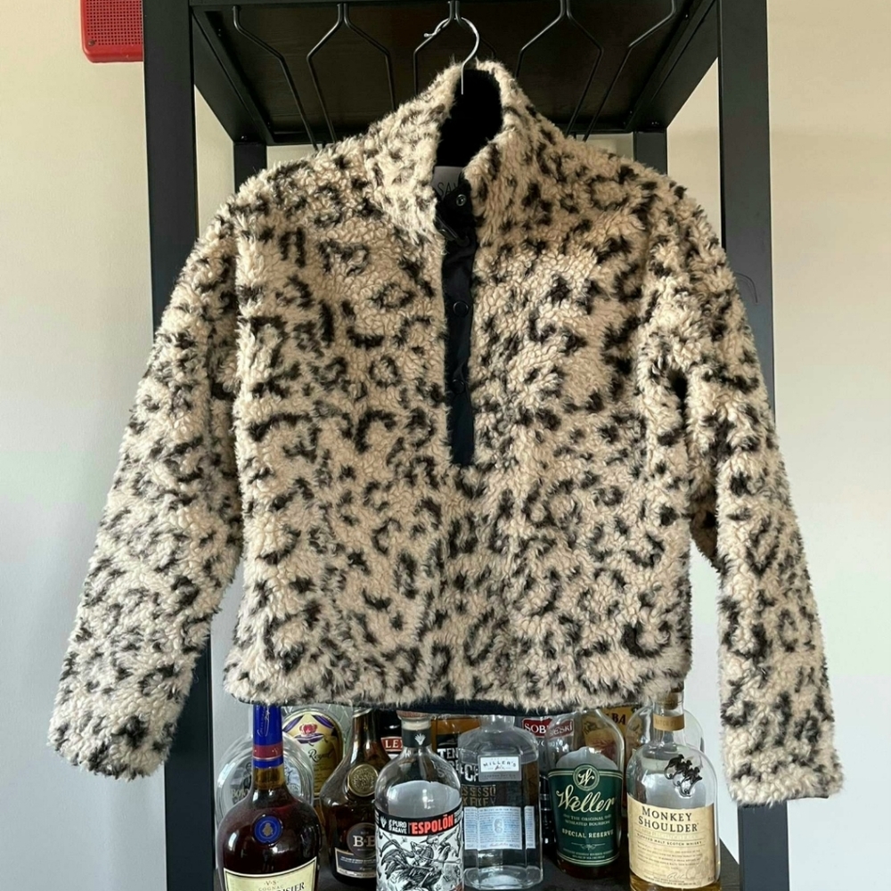 Saylor Cheetah Print Quarter Snap